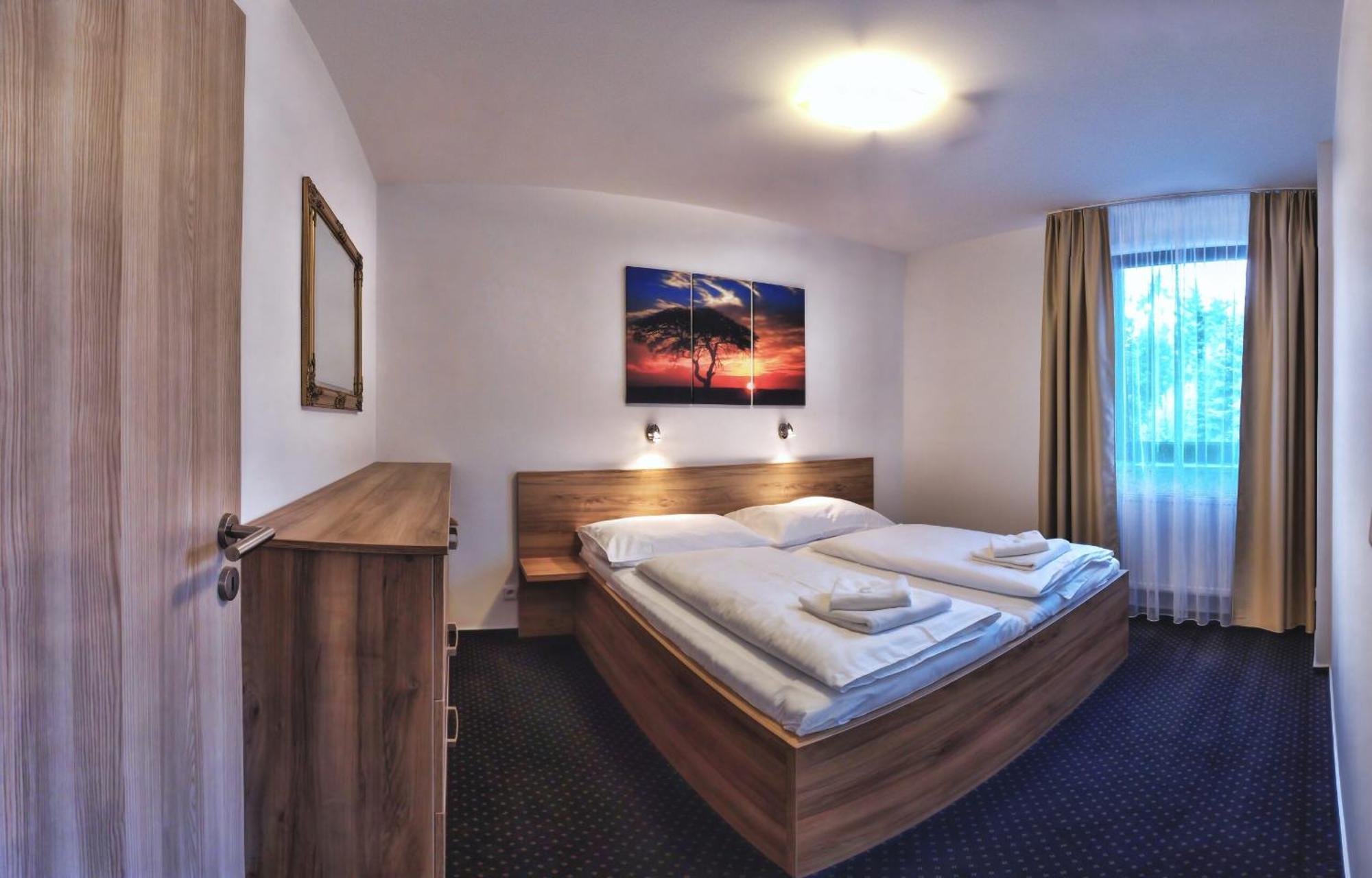 Valašské Meziříčí Sport Hotel Centrum מראה חיצוני תמונה